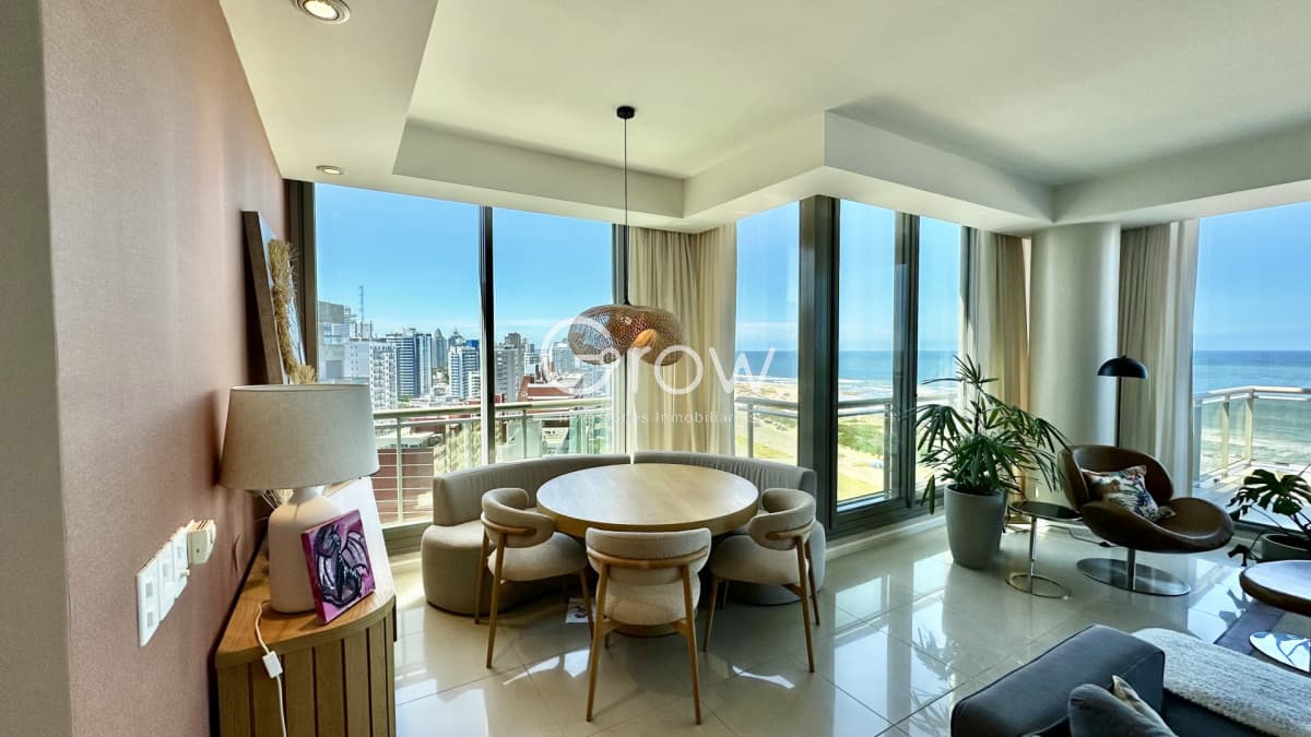 Venta Apartamento 5 dormitorios en suite brava