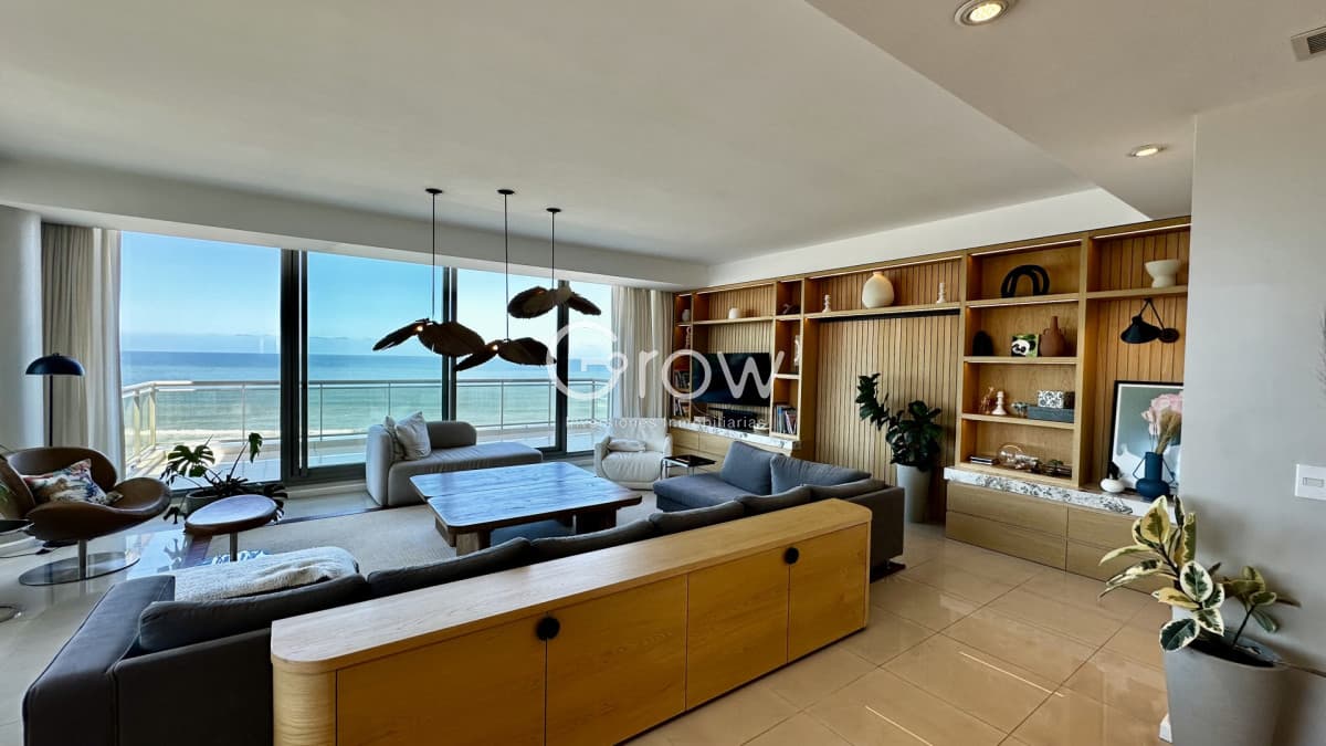 Venta Apartamento 5 dormitorios en suite brava