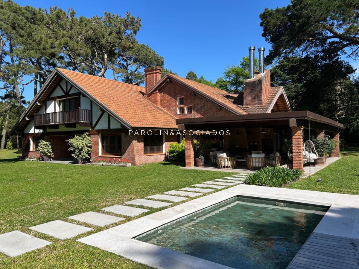 Venta de Mansion en el Golf de Punta del Este