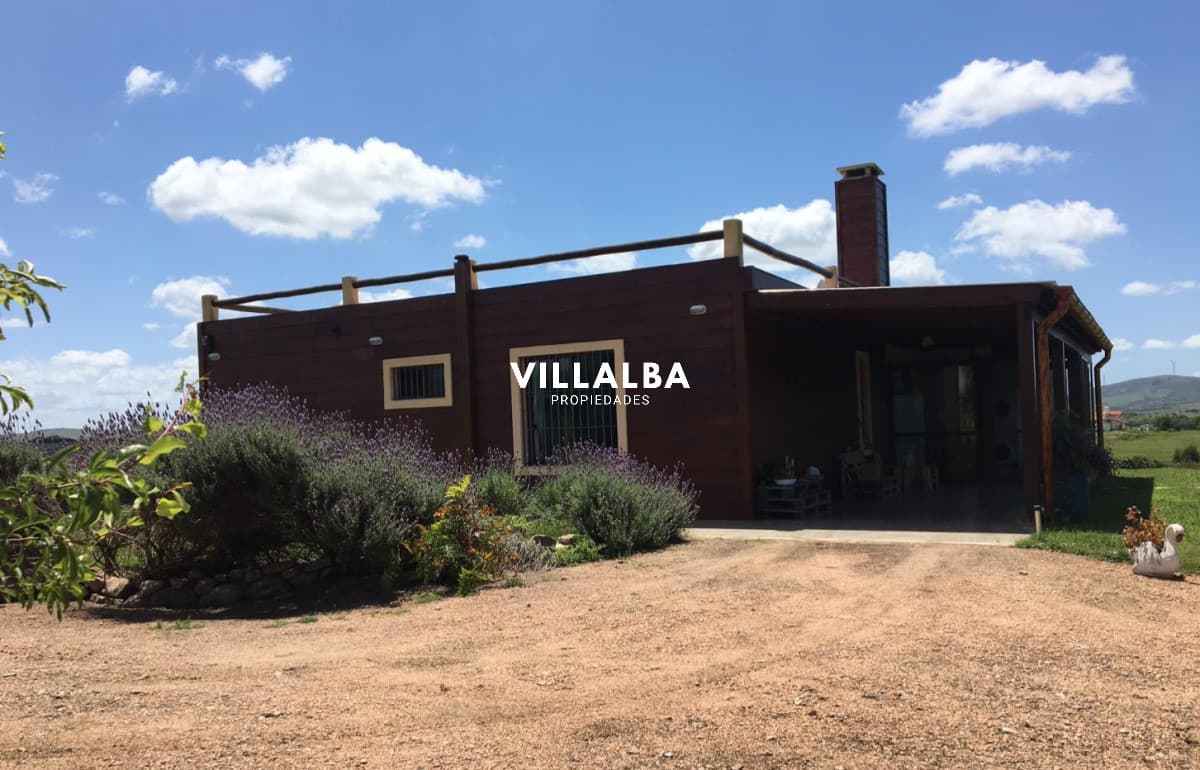 Vende chacra de 14.5 ha en Pueblo Edén
