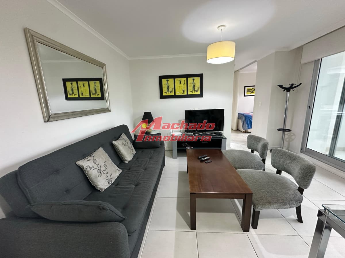 Departamento en Venta, un dormitorio y medio.