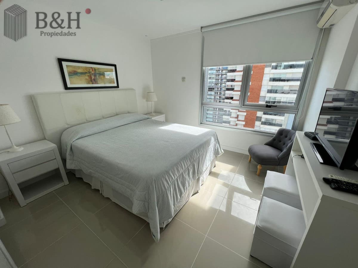 Departamento de 3 dormitorios en Forest Tower 2 - Punta del Este