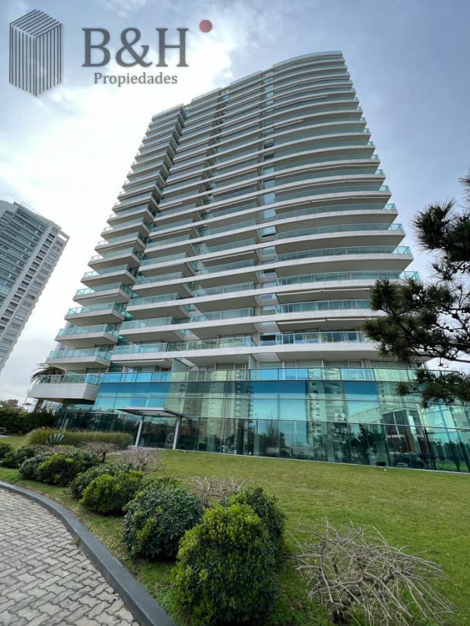 Departamento 2 dormitorios - Punta del Este - Playa Mansa