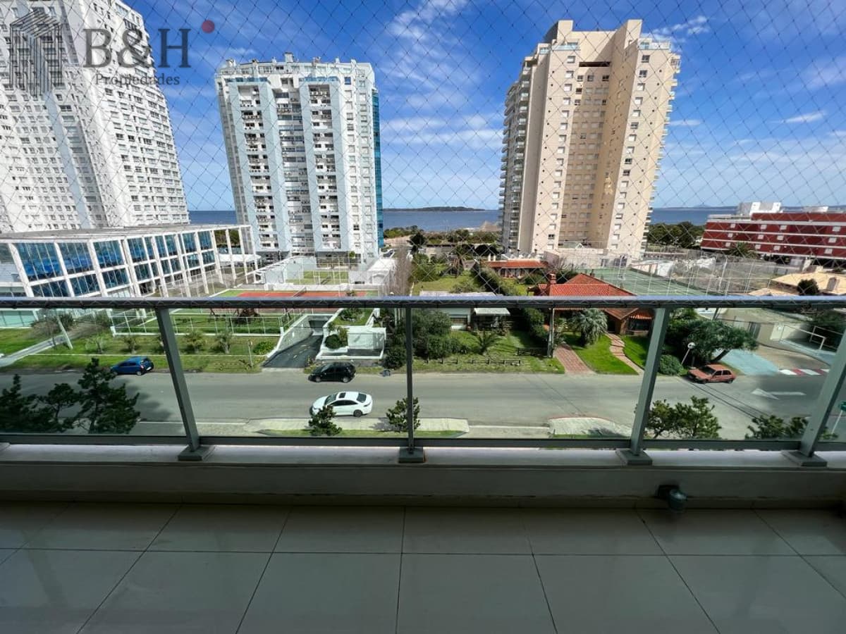 Departamento 2 dormitorios - Punta del Este - Playa Mansa