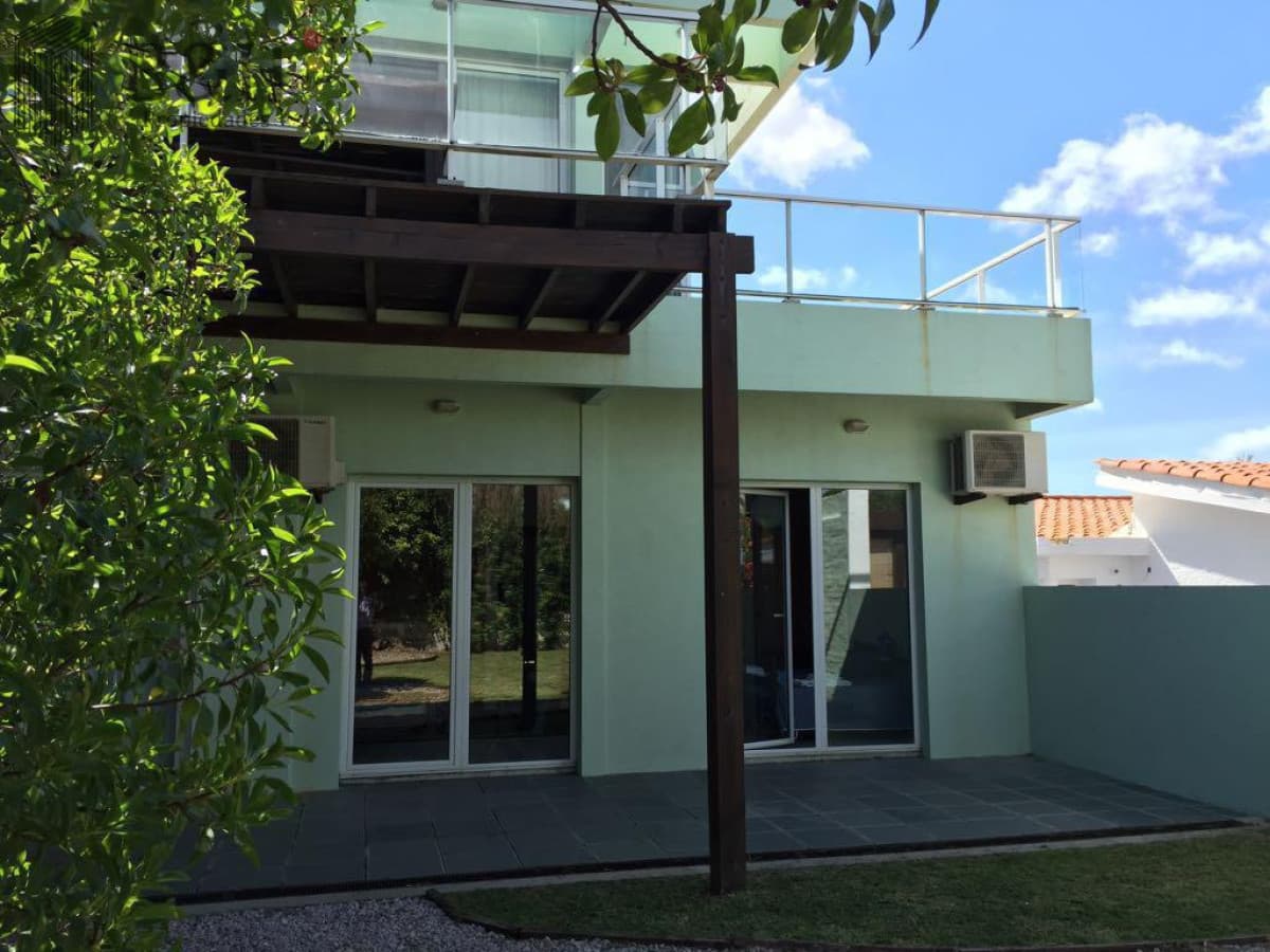 Casa en  Manantiales
