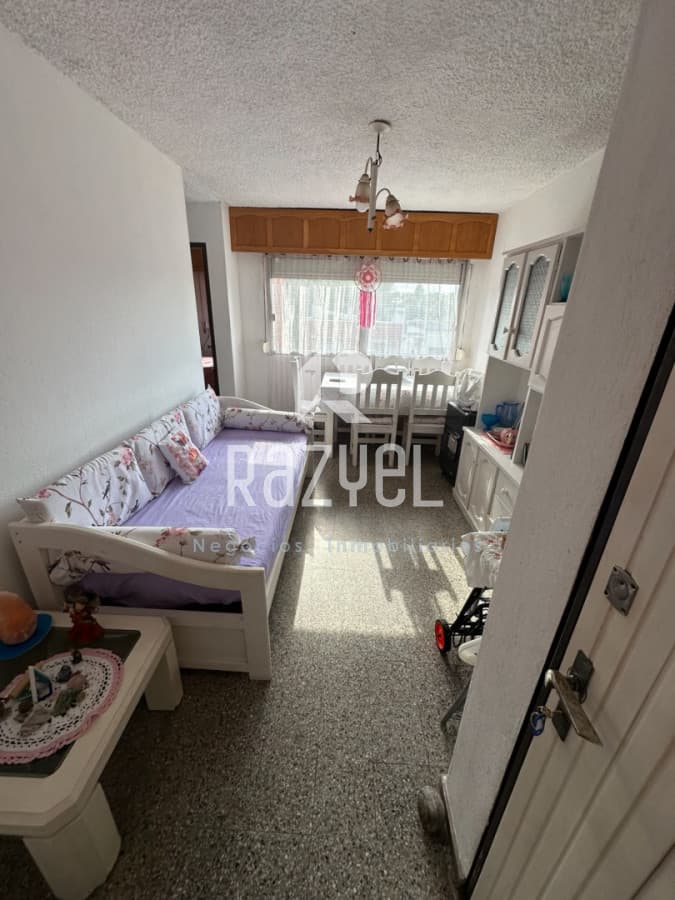 Apartamento ID.1291 - Apartamento de 1 dormitorio en venta Complejo B12, Centro de San Carlos