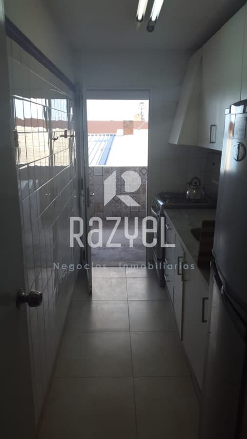 Alquiler anual apto 3 dorm, La Barra.  -