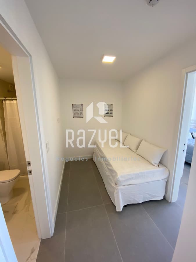 APARTAMENTO DE UN DORMITORIO Y MEDIO EN ALQUILER ANUAL   -