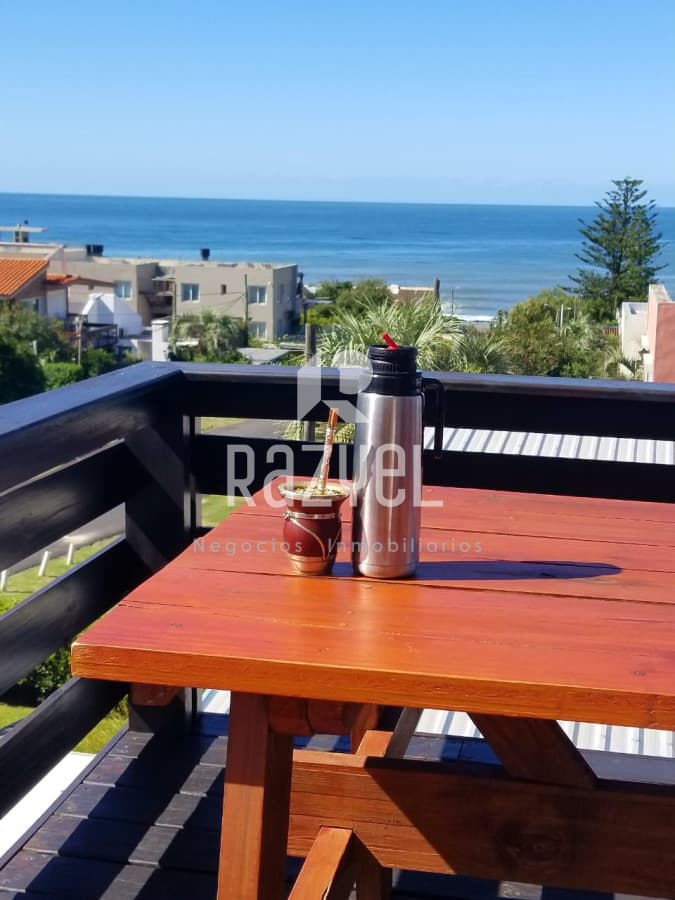 Alquiler anual apto 3 dorm, La Barra.  -
