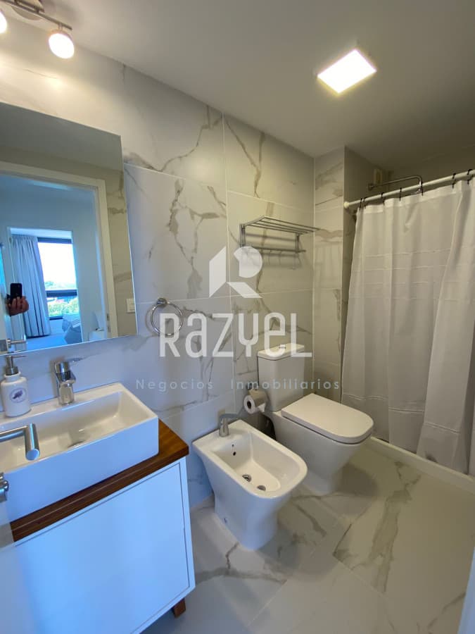 APARTAMENTO DE UN DORMITORIO Y MEDIO EN ALQUILER ANUAL   -