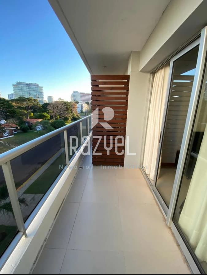 Apto 1 dormitorio en edificio The Point  -