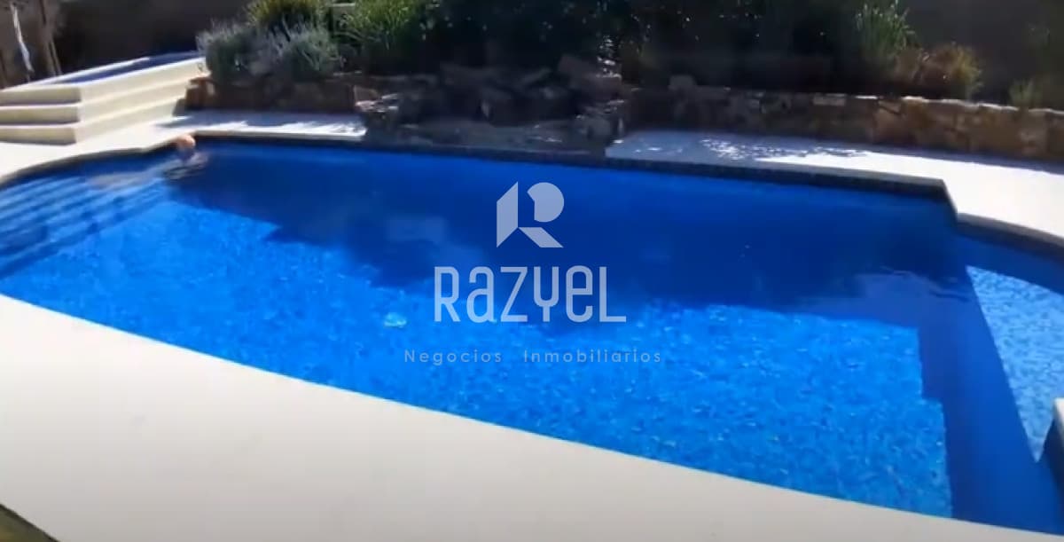 HERMOSA CASA EN ALQUILER TEMPORAL Y ANUAL EN PINARES  -