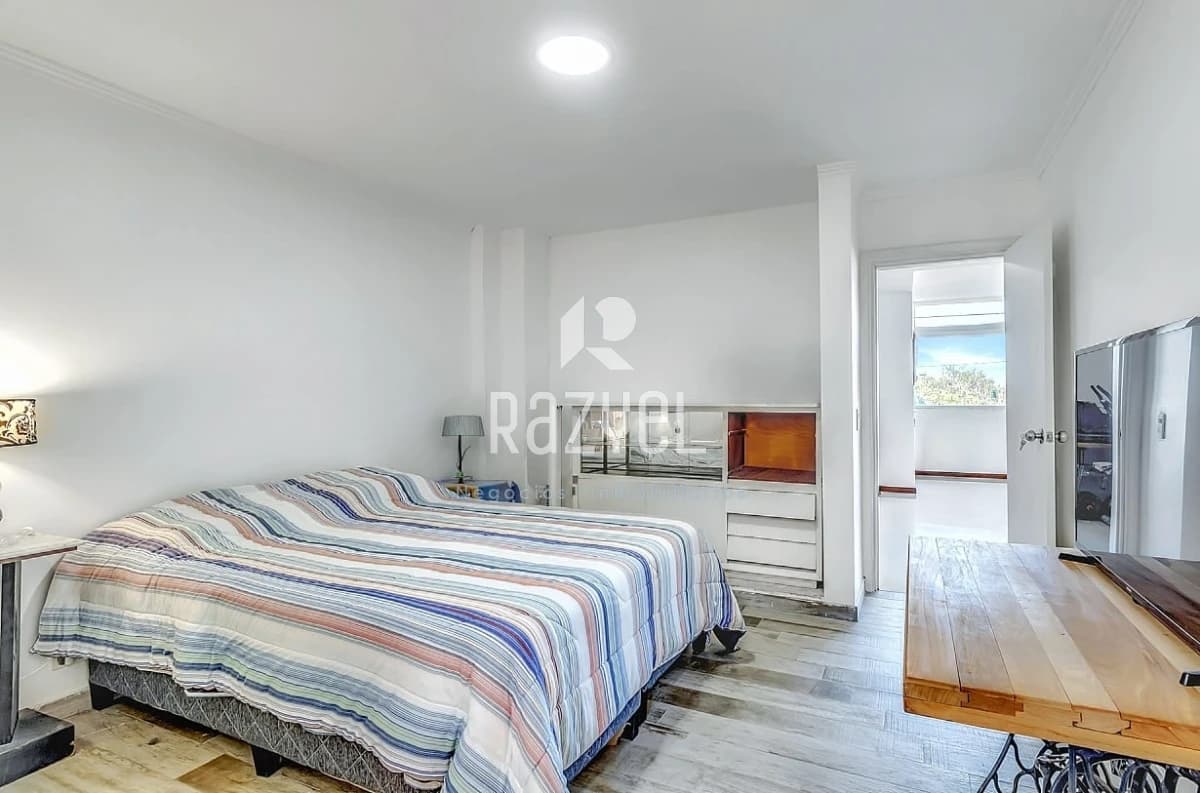 Casa ID.1104 - Casa En Venta Las Grutas, Punta Ballena