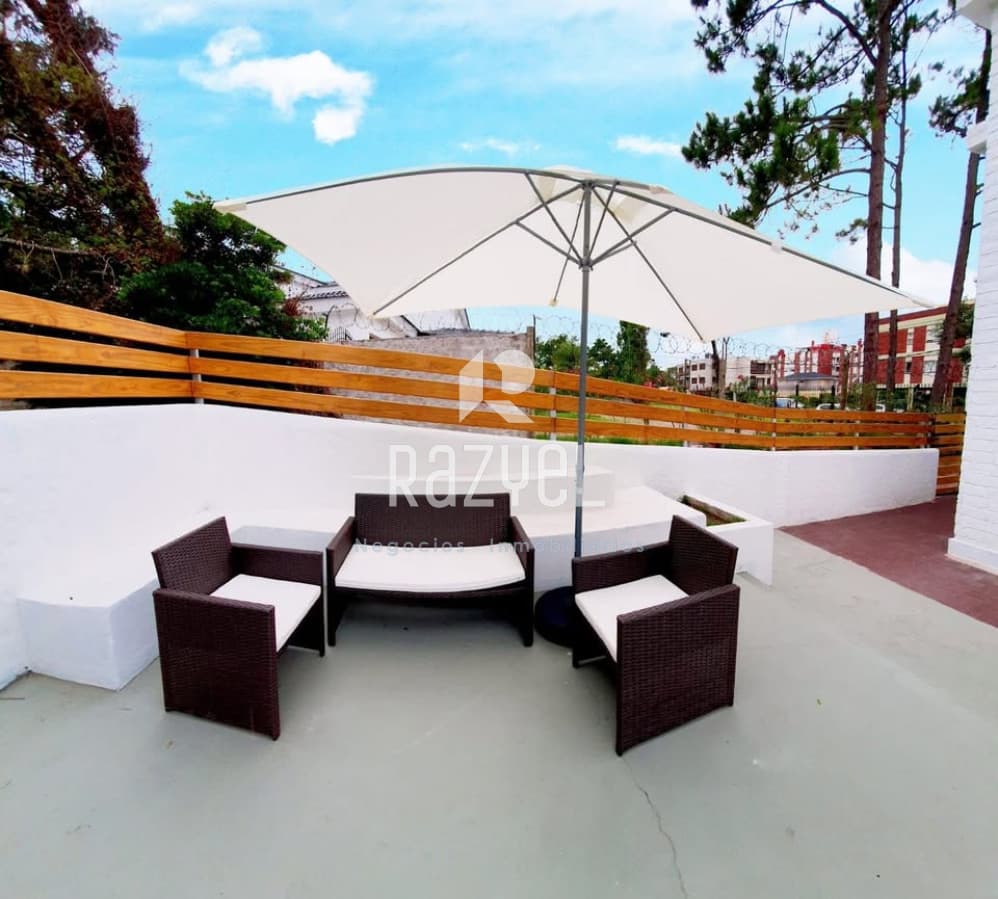 Casa en alquiler Anual  -