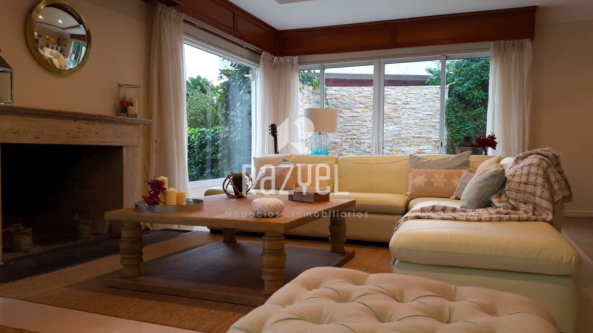 Casa ID.768 - Hermosa casa de 4 dormitorios
