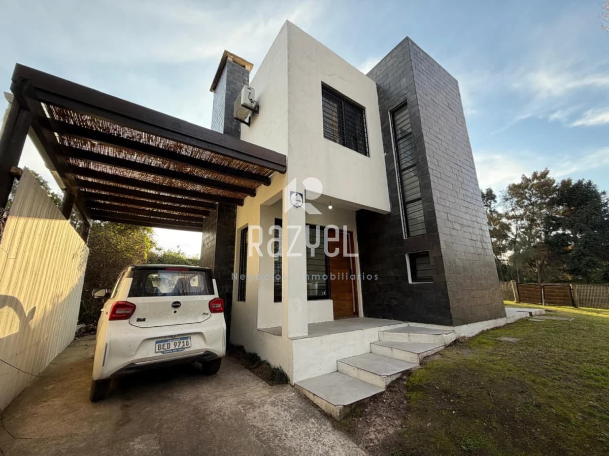 Casa ID.1288 - Casa en venta Pinares 3 dormitorios