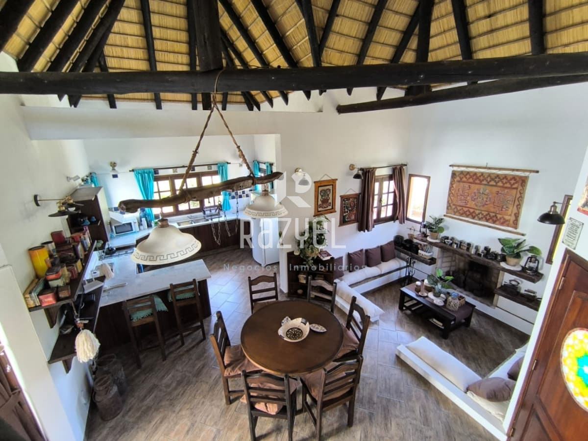 Casa ID.1153 - Casa en Venta. Pinares