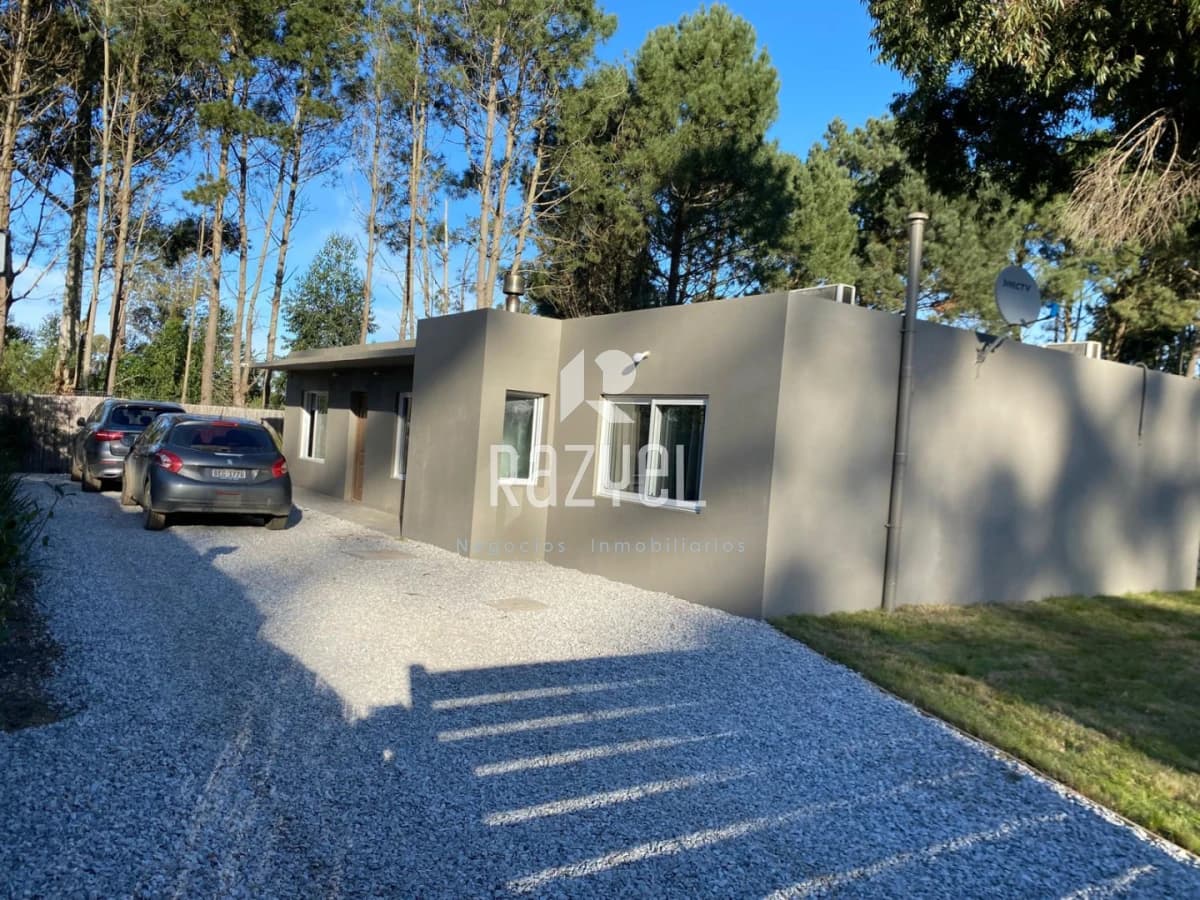 Casa ID.1298 - Casa en venta de 3 dormitorios