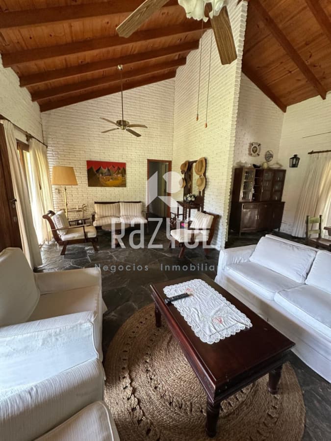 Casa en alquiler de temporada ,pax 7. San Rafael, Punta del Este  -