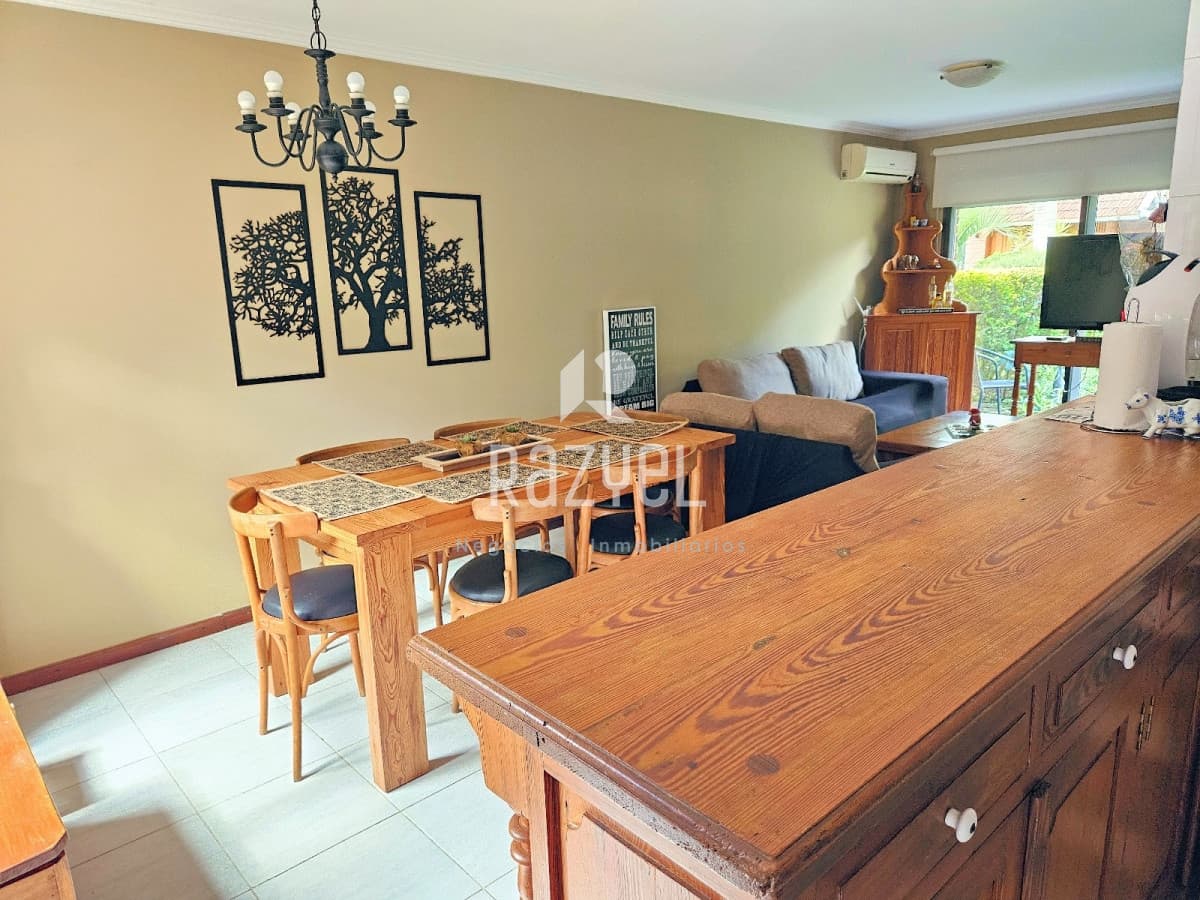 Casa ID.652 - Complejo Presencial