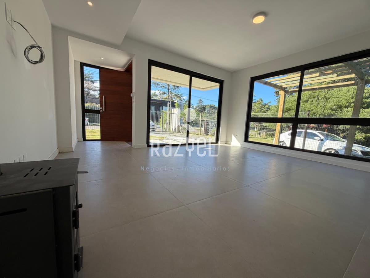 Casa ID.1271 - Casa a Estrenar en Pinares, Punta del Este