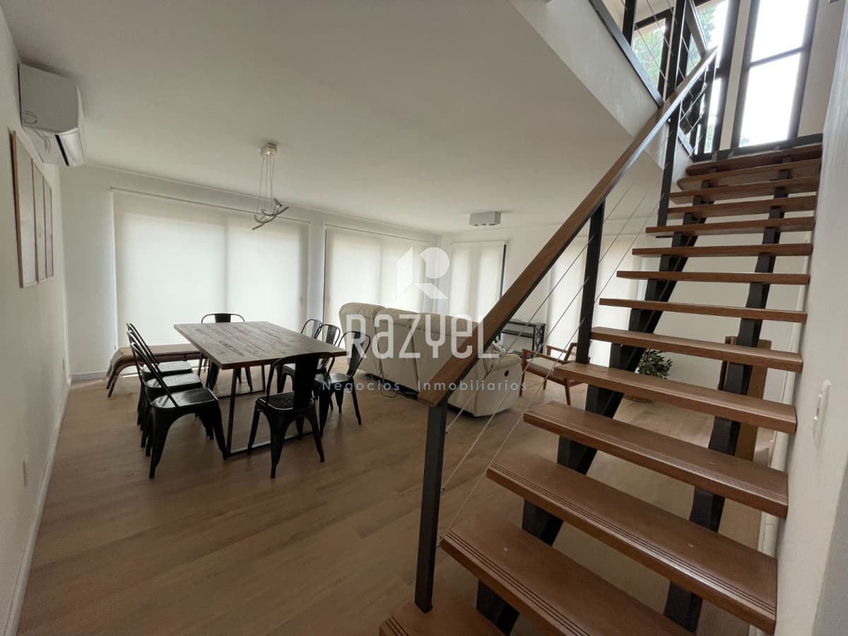 Casa ID.1021 - 🏠  Hermosa casa en ALQUILER ANUAL y VENTA
