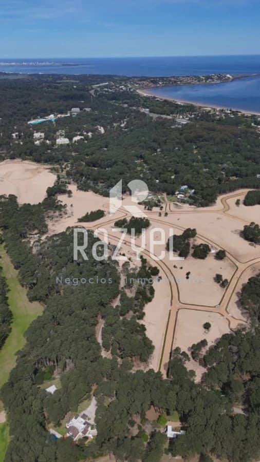 Terreno ID.1132 - Terreno Premium frente al Hoyo 1 del club del lago
