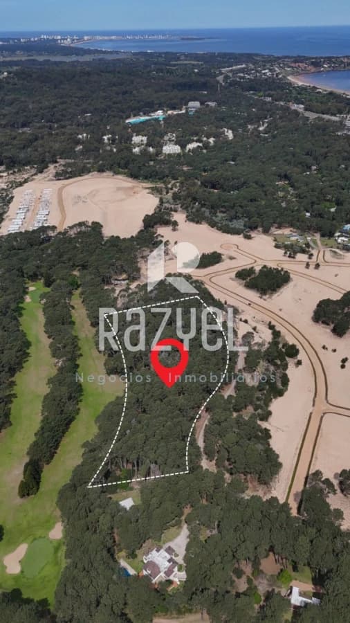 Terreno ID.1132 - Terreno Premium frente al Hoyo 1 del club del lago