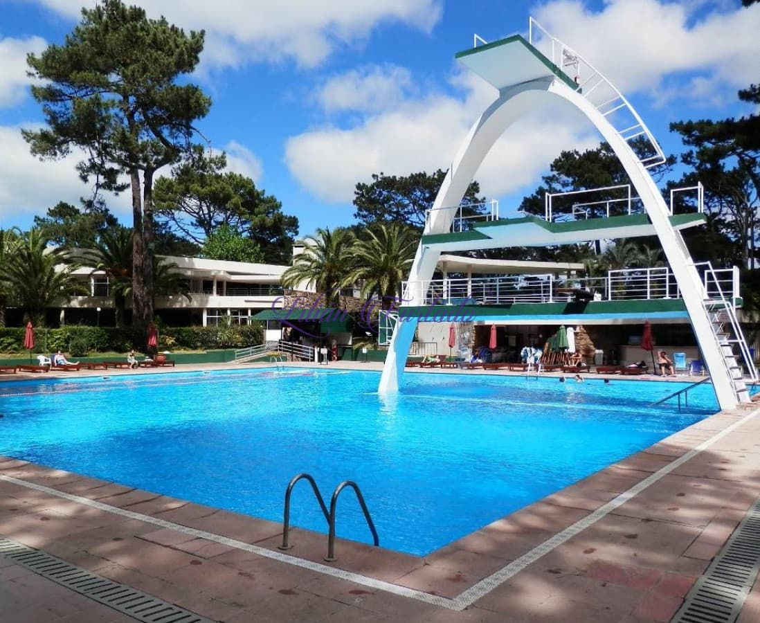 Apartamento en hermoso complejo Punta del Este - Lilian Furtado Negocios Inmobiliarios