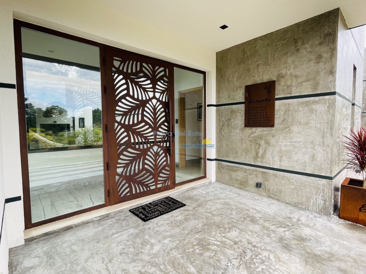 Hermosa casa en Acres de Solanas - Inmobiliaria Playa del Este