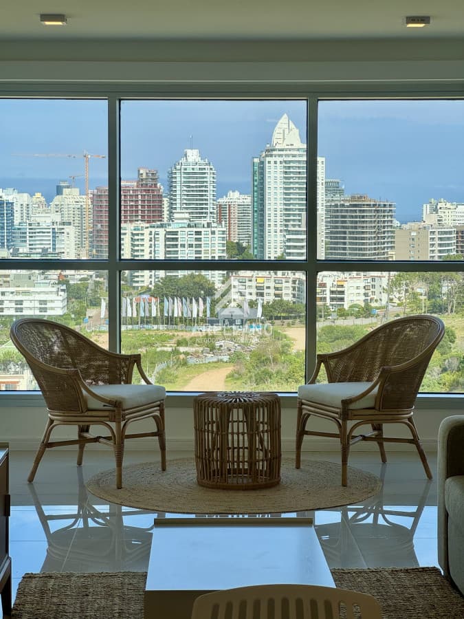 Apartamento ID.6536 - Venta apartamento 3 dormitorios, 4 baños, vista al mar