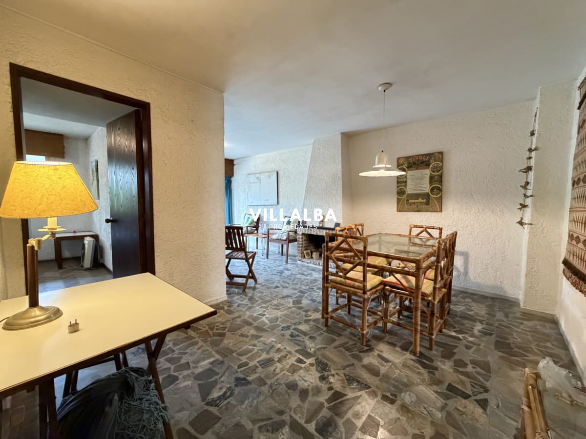 Venta apartamento 2 dormitorios y 2 baños en mansa