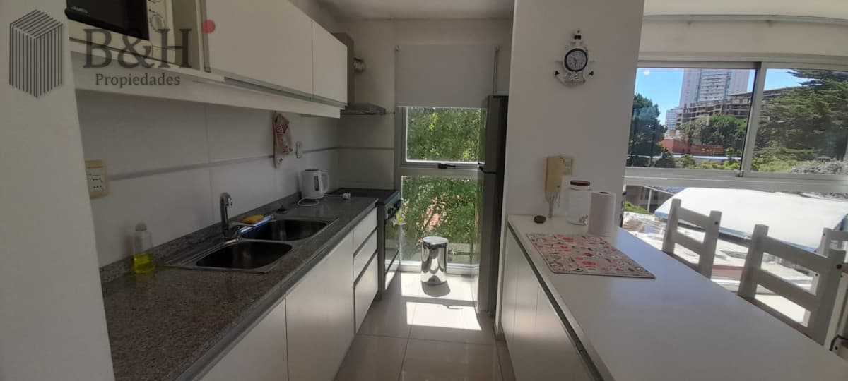 ALQUILER  INVERNAL DE APARTAMENTO DE 1 DORMITORIO Y UN BAÑOS, AYDI GRILL, PUNTA DEL ESTE