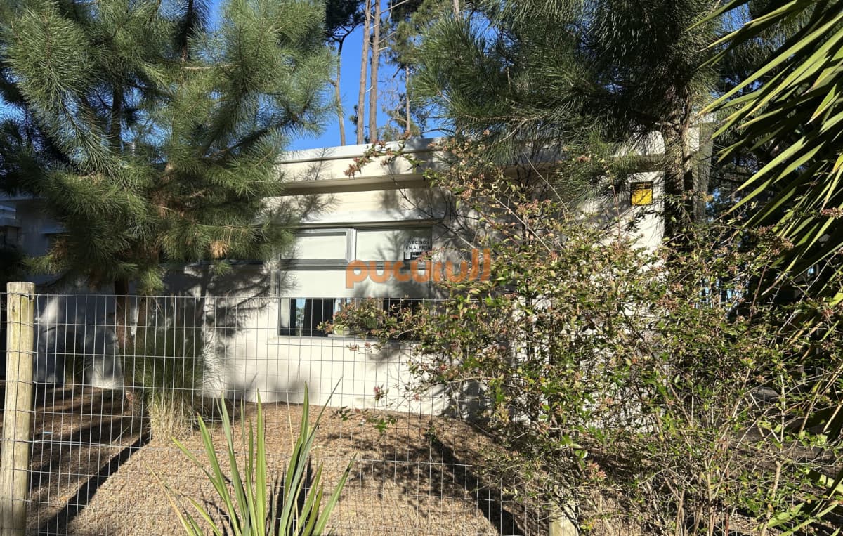 Vendemos Bellisima Casa en Ocean Park con vista a  Punta Ballena