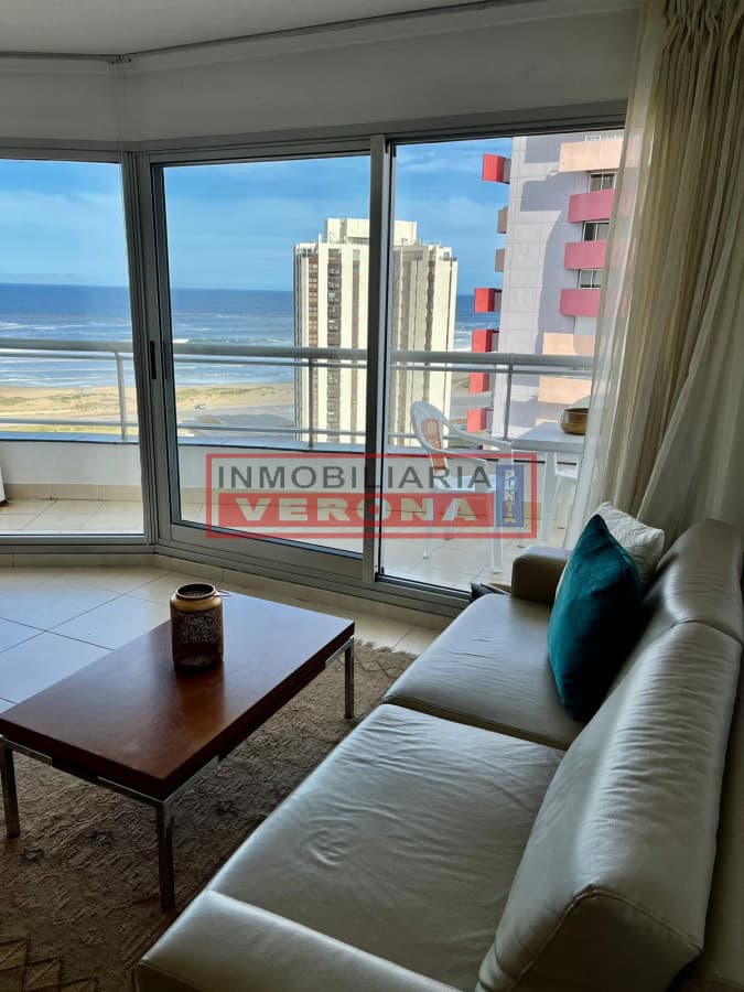 Apartamento en alquiler temporal en Punta del Este - Inmobiliaria Verona Punta