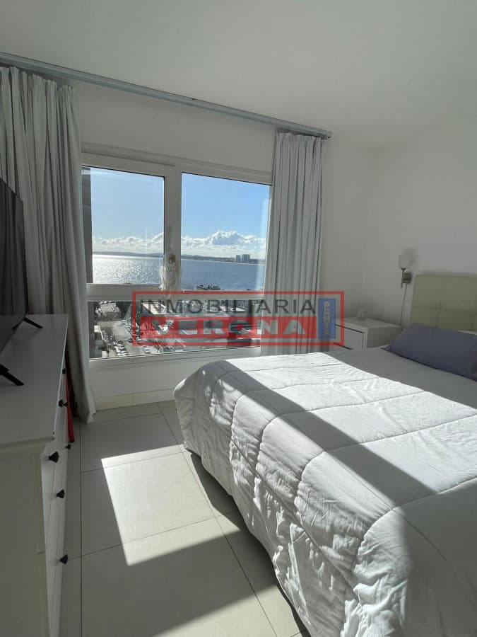 Apartamento en alquiler en Punta del Este - Inmobiliaria Verona Punta