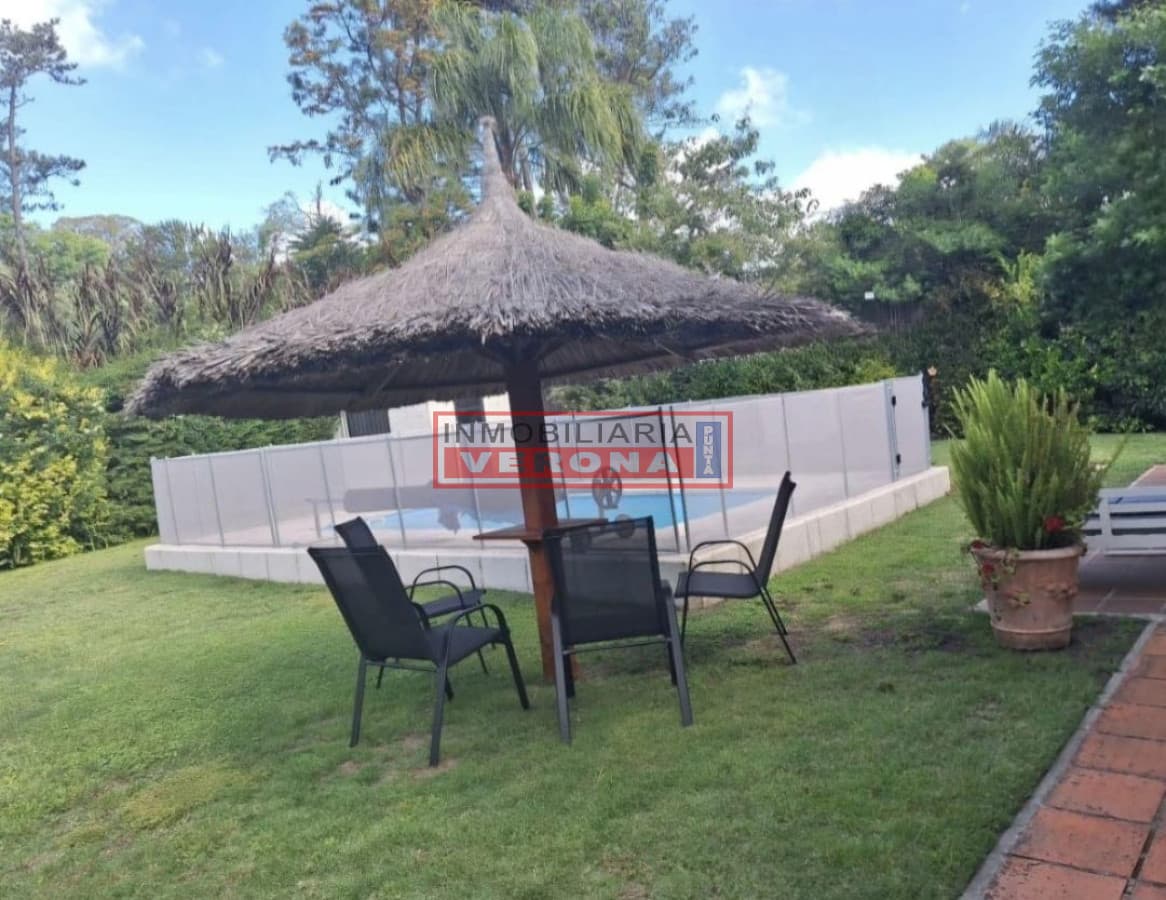 Casa en venta y alquiler temporal en Pinares, Punta del Este - Inmobiliaria Verona Punta