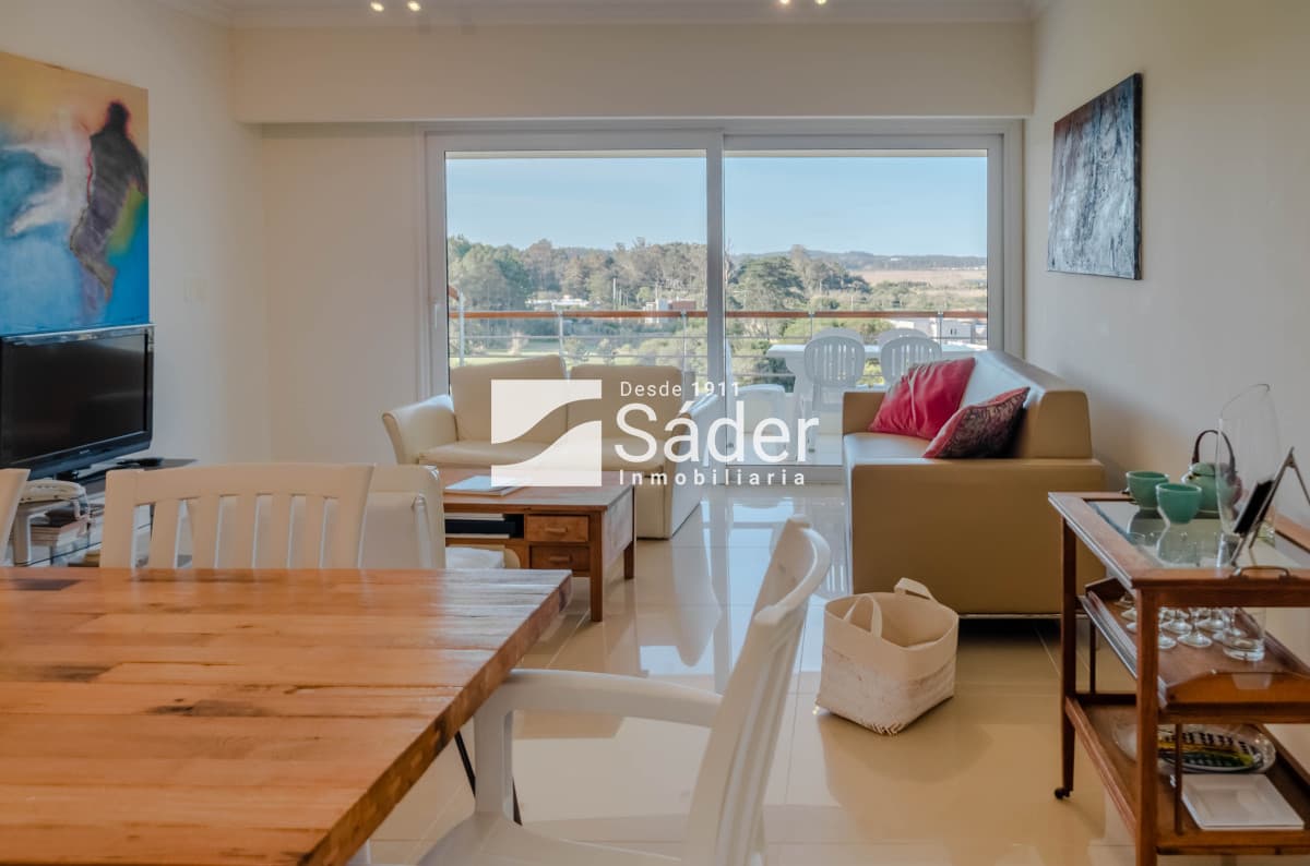 Venta Penthouse 3 DORMITORIOS en Playa Mansa, Punta del Este