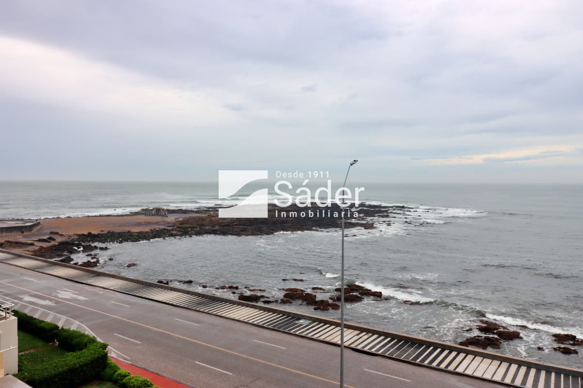 Apartamento 3 dorm. Playa el Emir  -