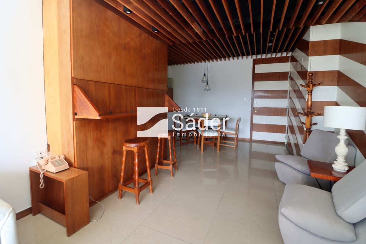 Apartamento para 4 personas. Península, en el Corazón de Avda. Gorlero  -