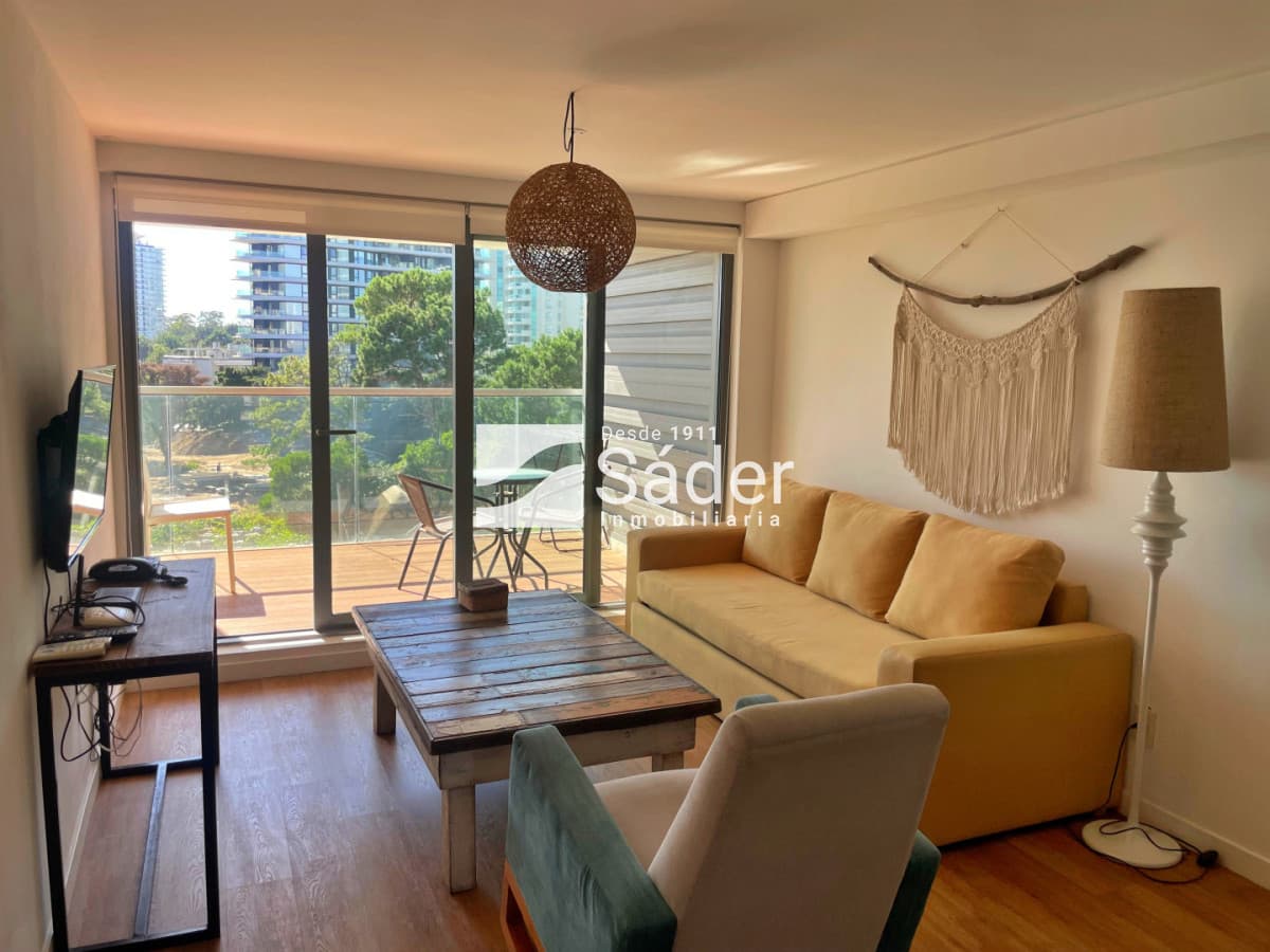 Apartamento en Aidy Grill. 2 dormitorios y 2 baños.