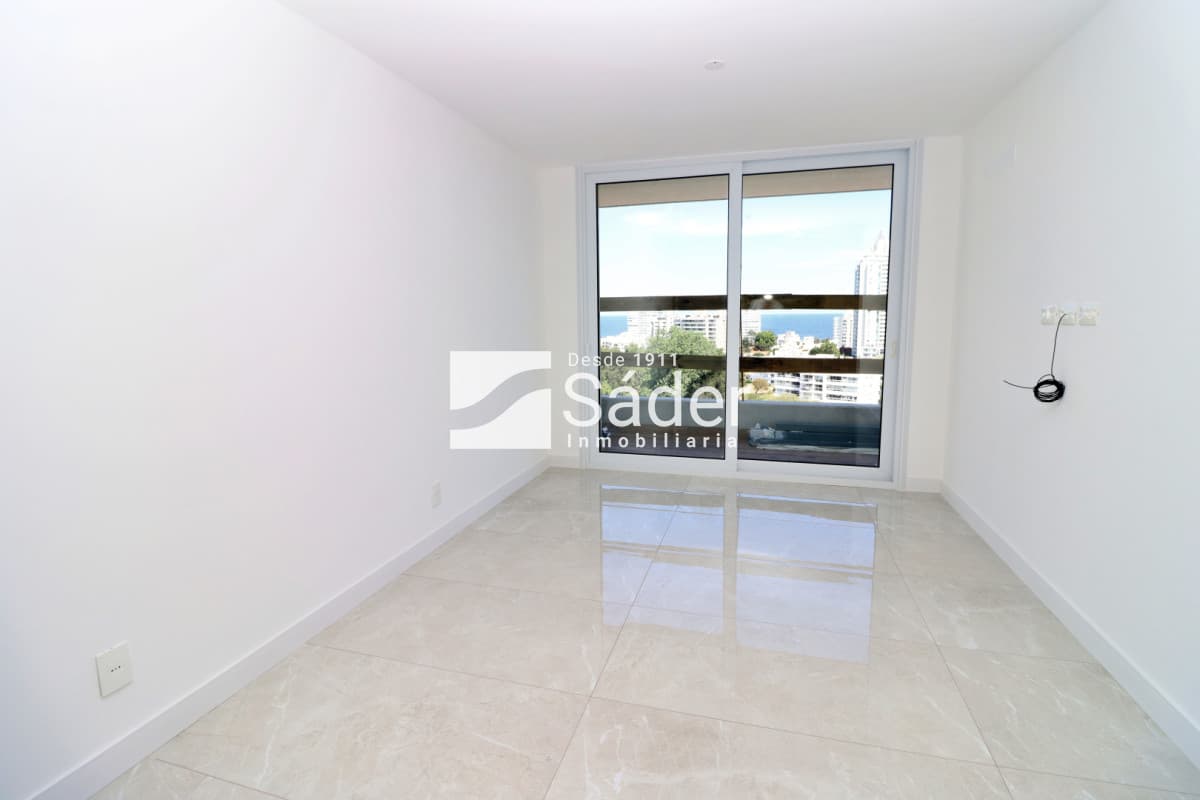 Venta espectacular apartamento a estrenar en Punta Del Este Playa Brava