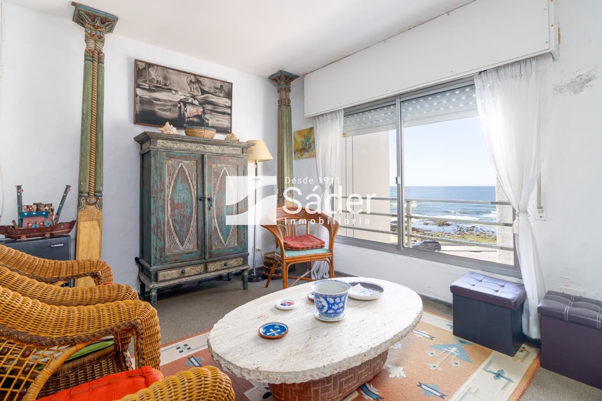 Venta de Apartamento en Peninsula frente al mar!