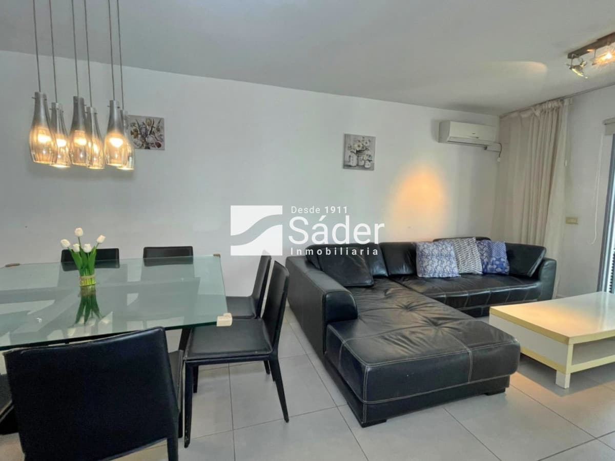 Apartamento en venta. 2 dormitorios. Centro de la parada 2