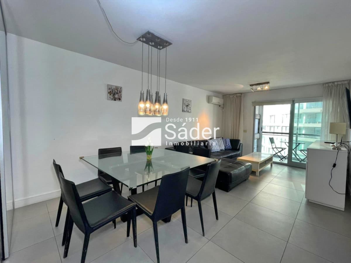 Apartamento en venta. 2 dormitorios. Centro de la parada 2