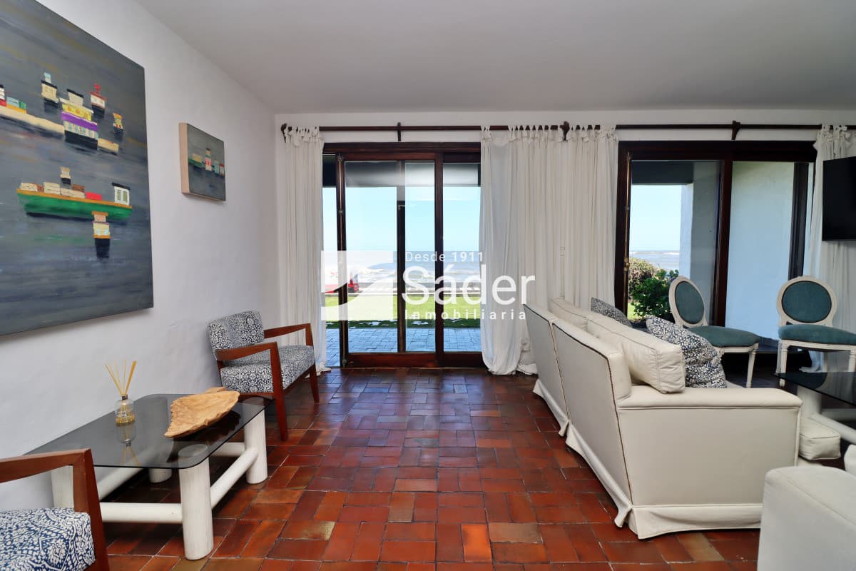 Apartamento en venta y alquiler Península 3 dormitorios