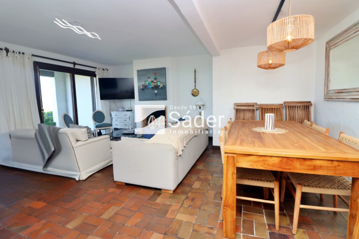 Apartamento en venta y alquiler Península 3 dormitorios