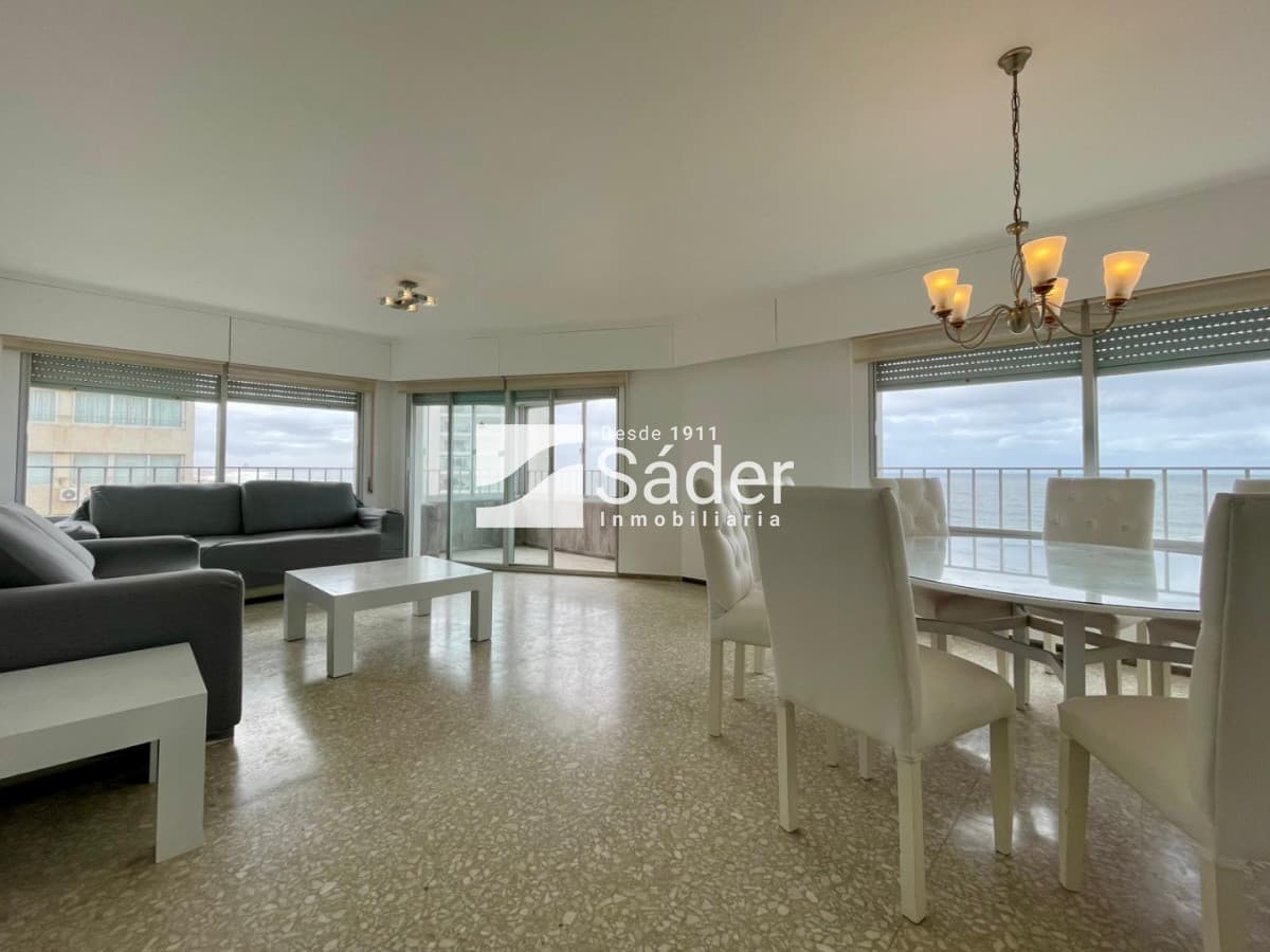 Apartamento en Península con vista al mar