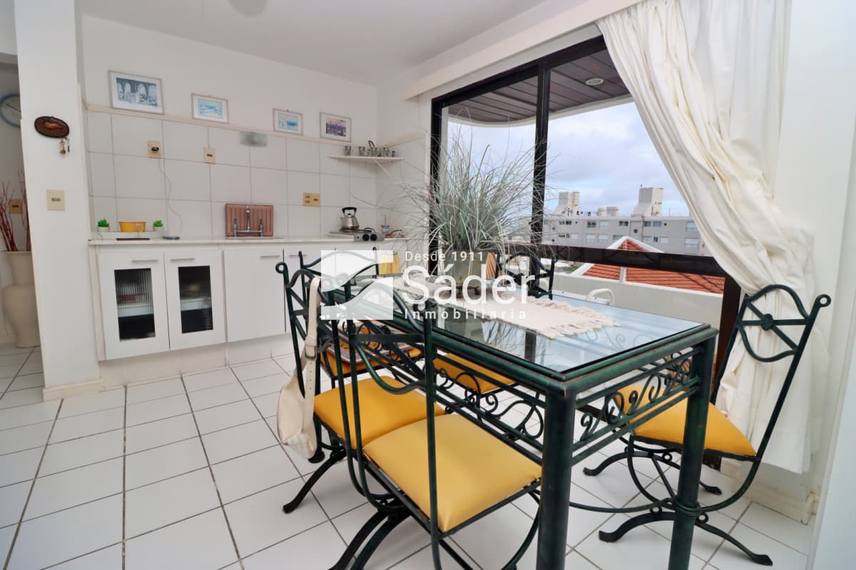 Apartamento en venta cerca del mar en Península