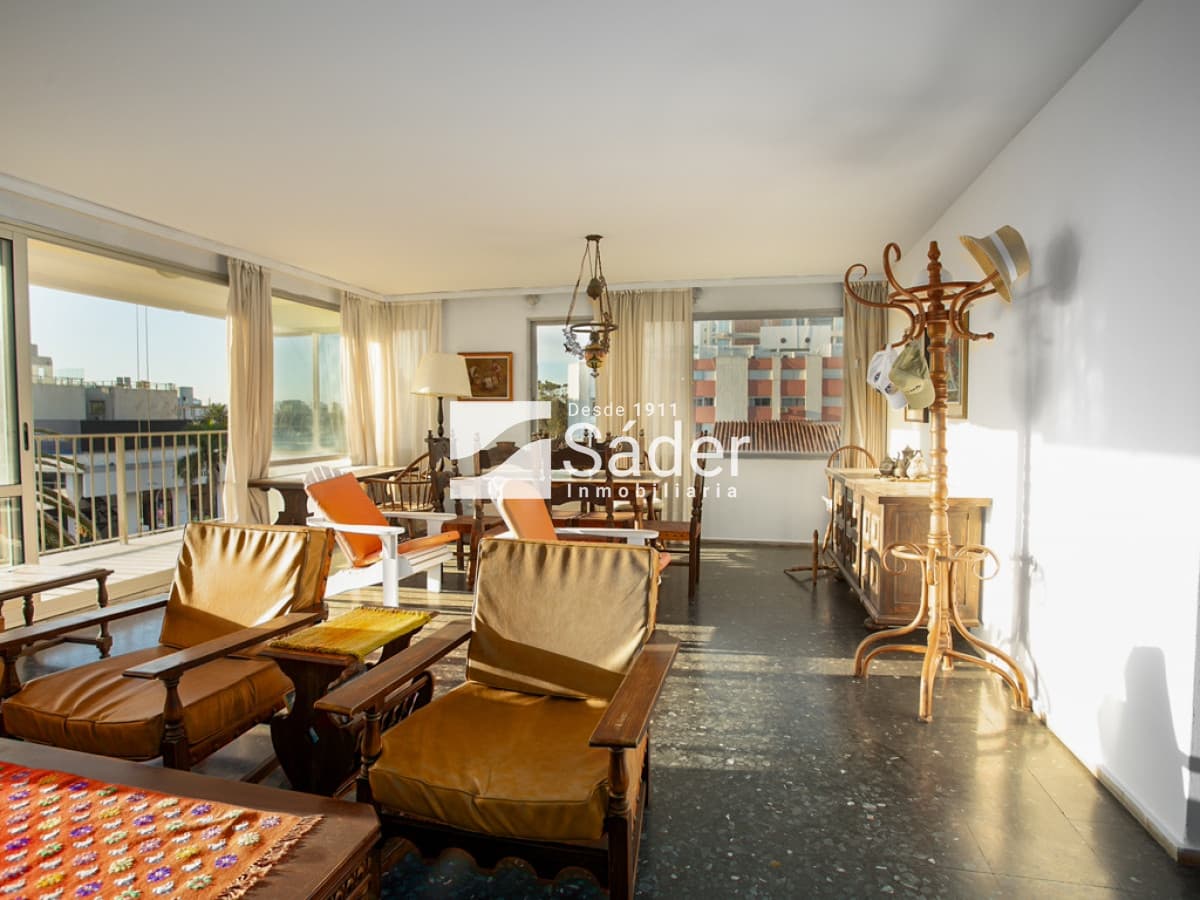 Apartamento en venta Península 3 dormitorios